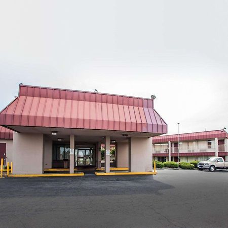 Red Roof Inn Reading Exteriör bild