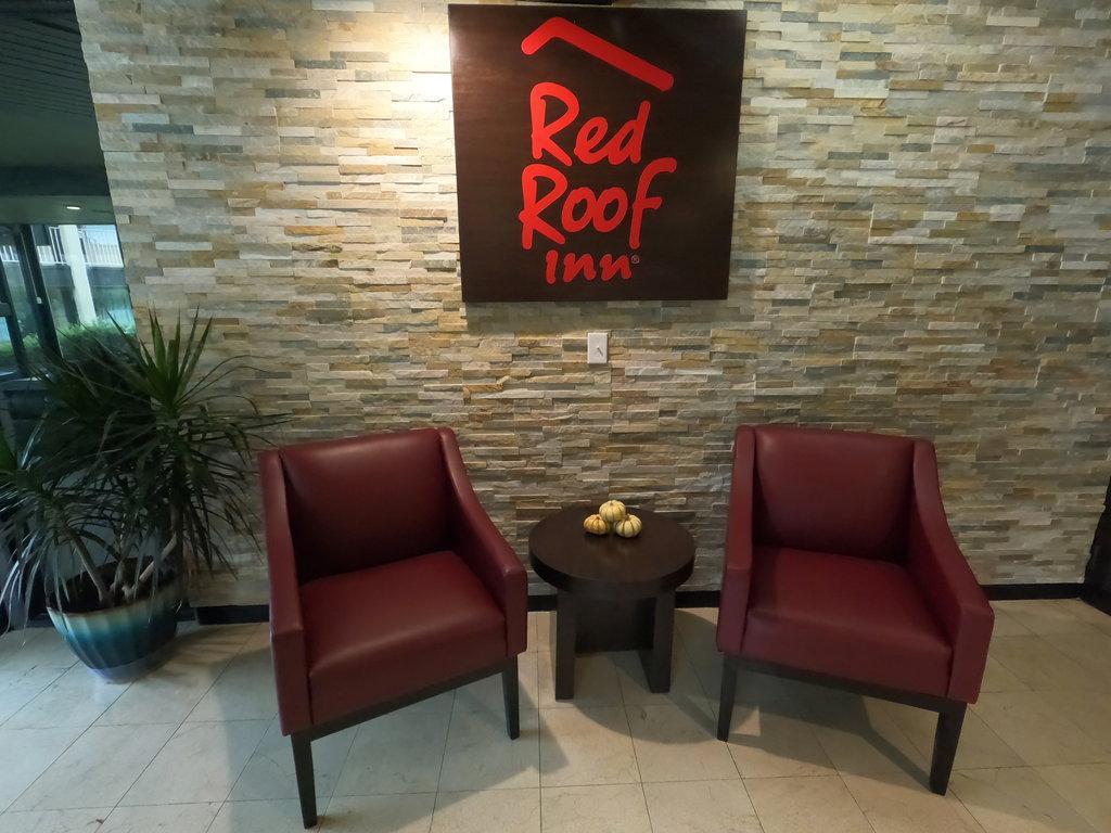 Red Roof Inn Reading Exteriör bild