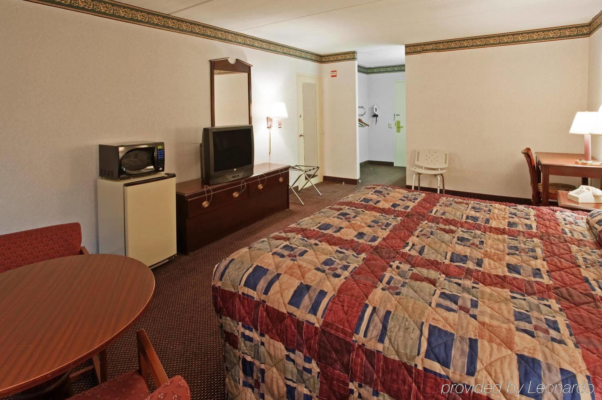 Red Roof Inn Reading Rum bild